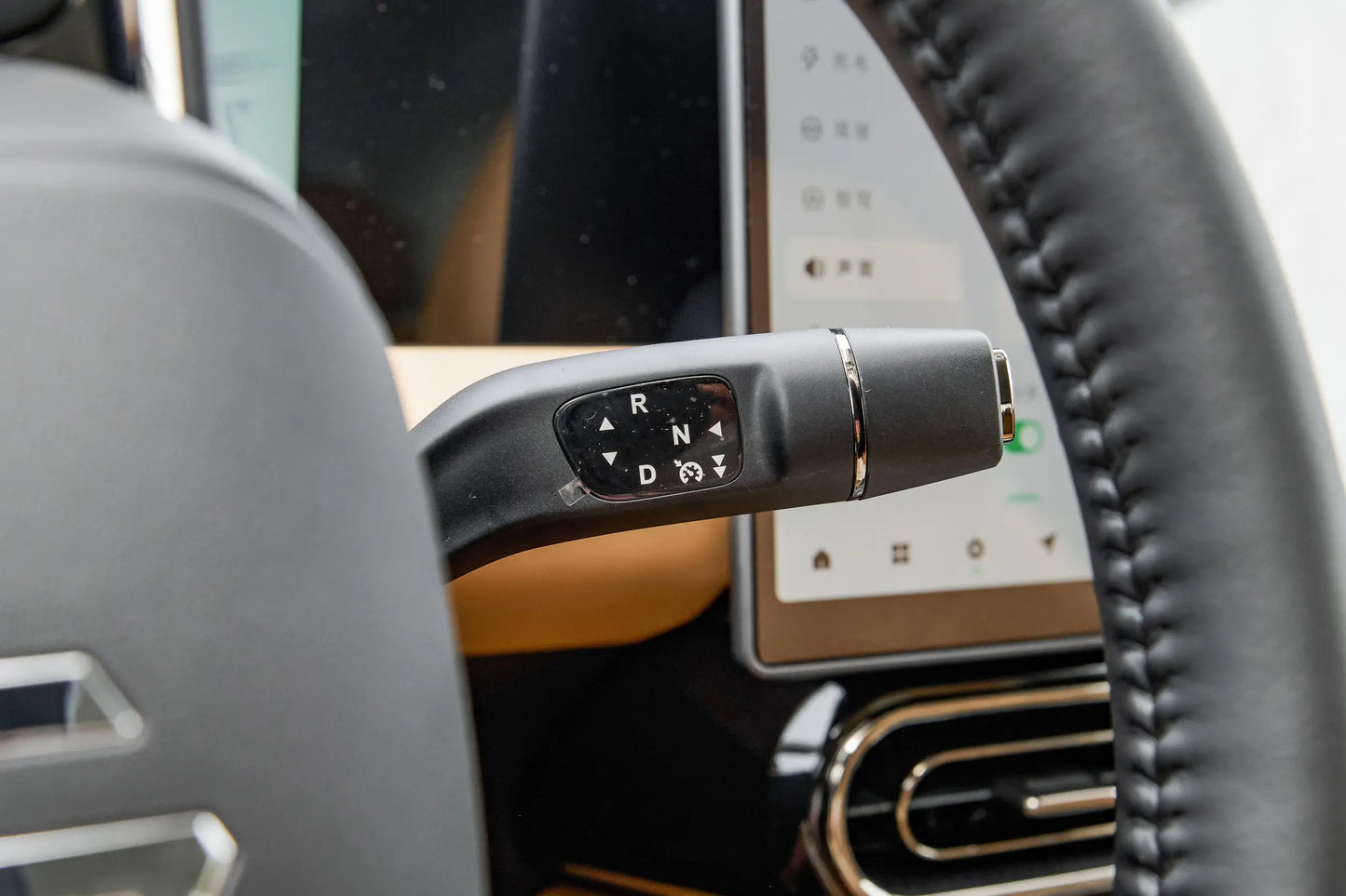 LEAPMOTOR C11 2024 Extended Range 300km 300 Smart Edition