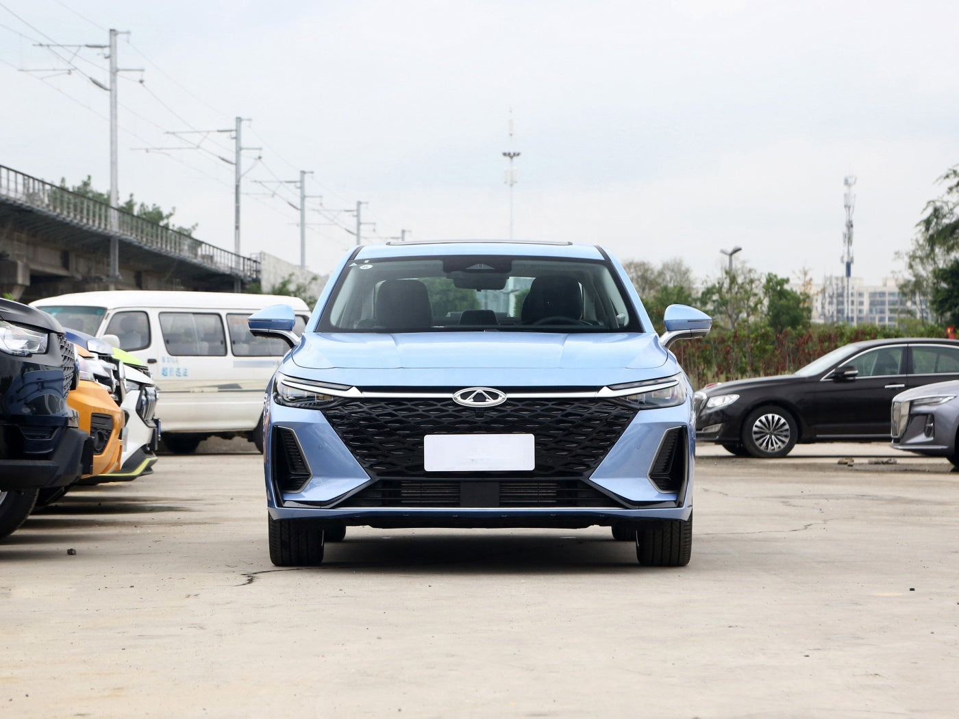 Chery ARRIZO 2025 2.0T Automatic +