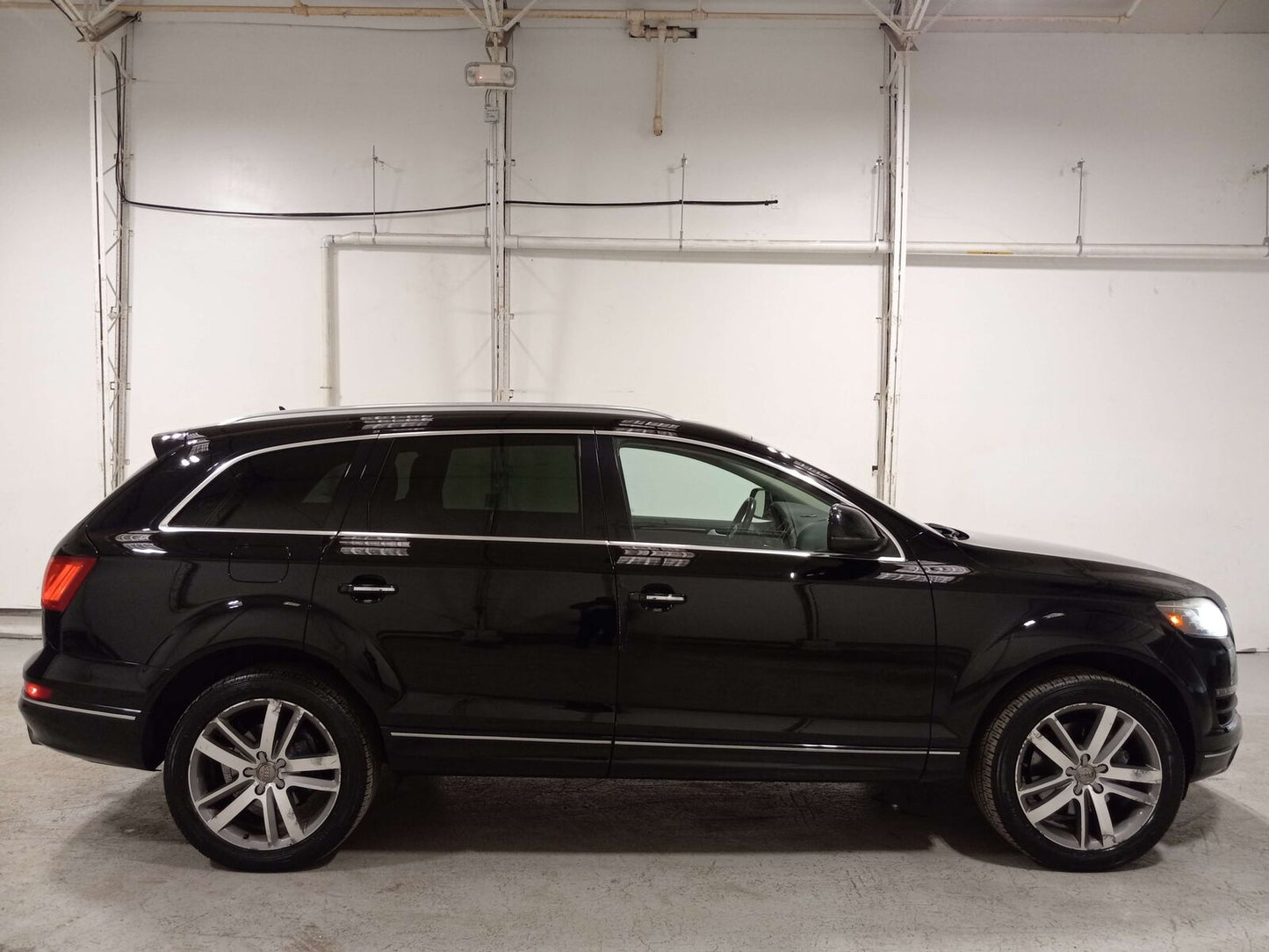 Audi Q7 2025 45TFSIquattroSline Black Warrior 5-seater