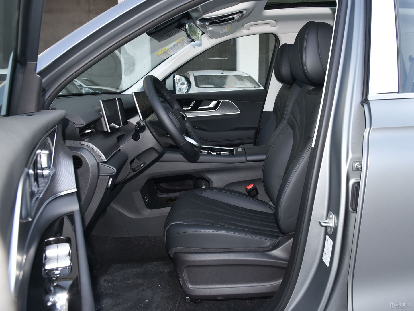 Chery Fengyun T9 2025 1.5T 120km front-wheel drive long-range version flagship model ternary lithium 5 seats