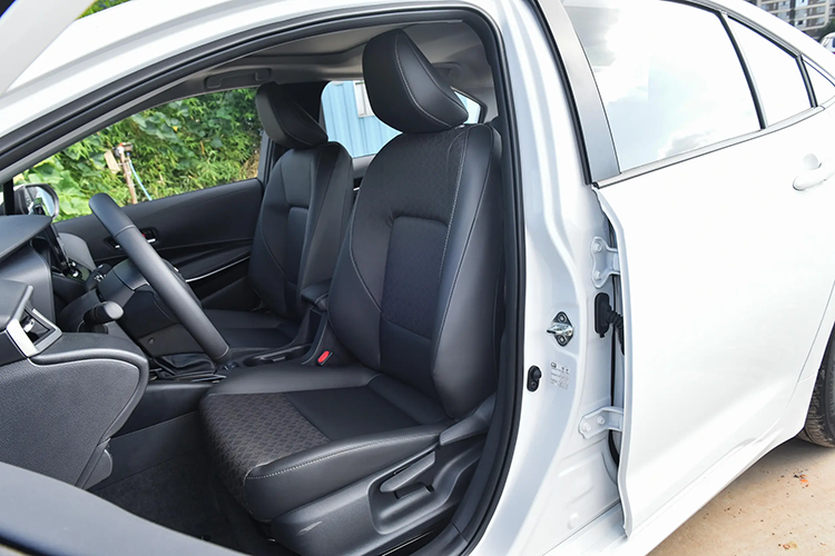 TOYOTA LEVIN 2024 Dual Engine 1.8L Luxury Edition