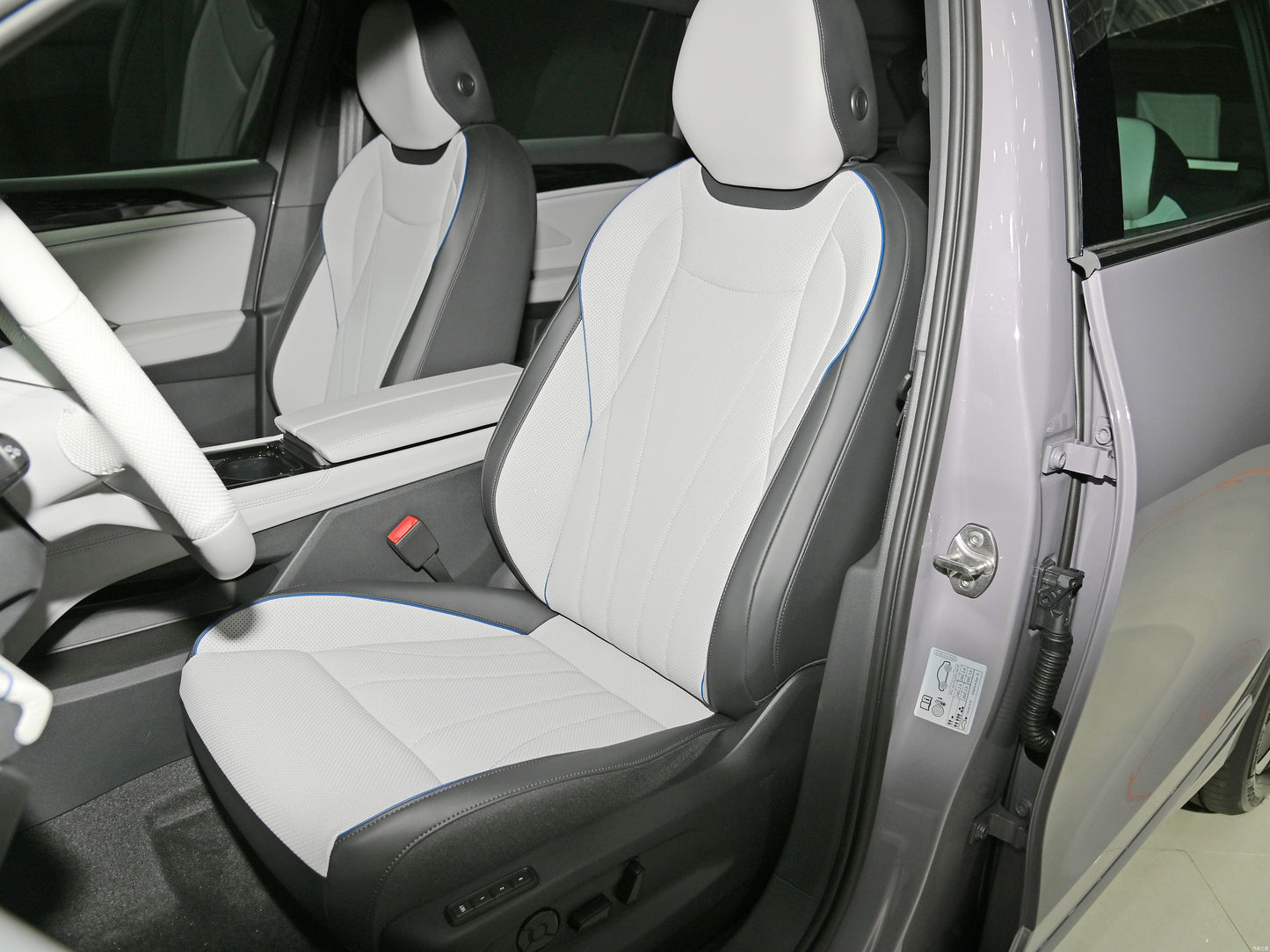 VW Tiguan L 2024 outstanding 330TSI two-wheel drive R-Line Long Yao Edition 5-seater