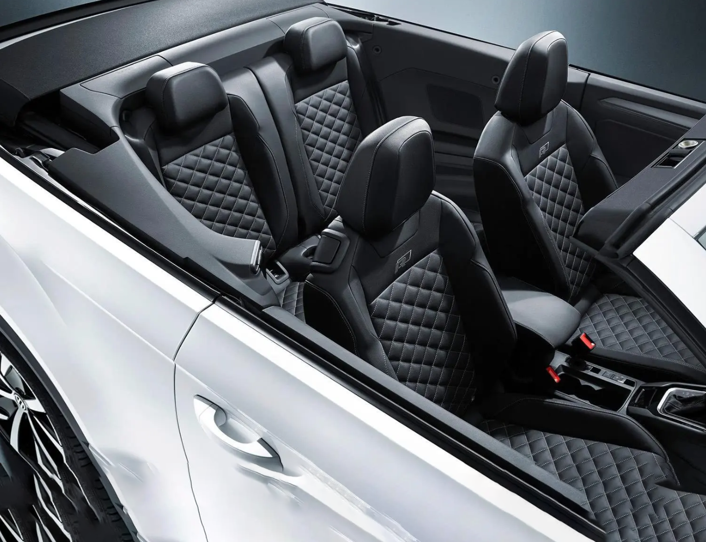 VW T-CROSS 2023 300TSI dual-clutch comfort version
