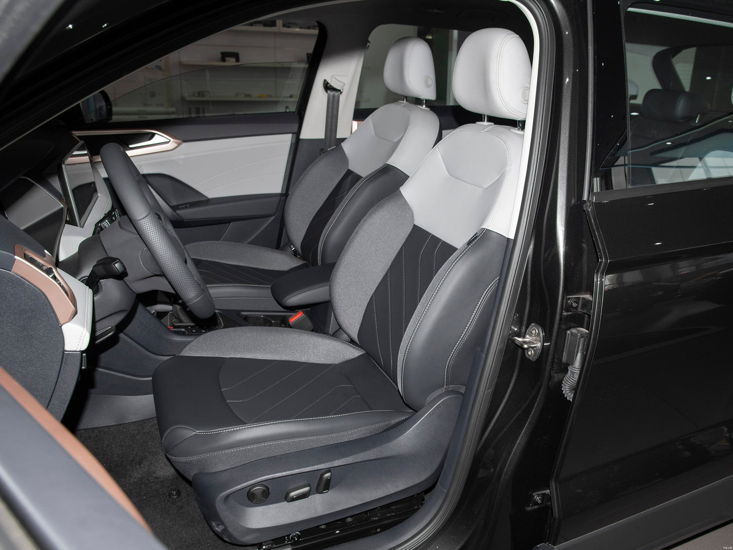 VW Tharu 2025 New 300TSI Sharp Edition