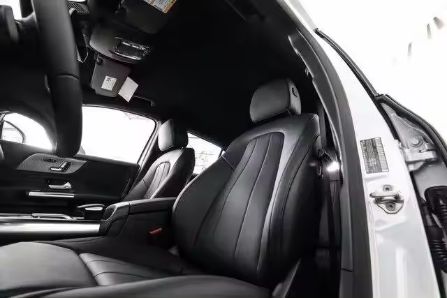 Benz GLA 2025 facelift GLA220
