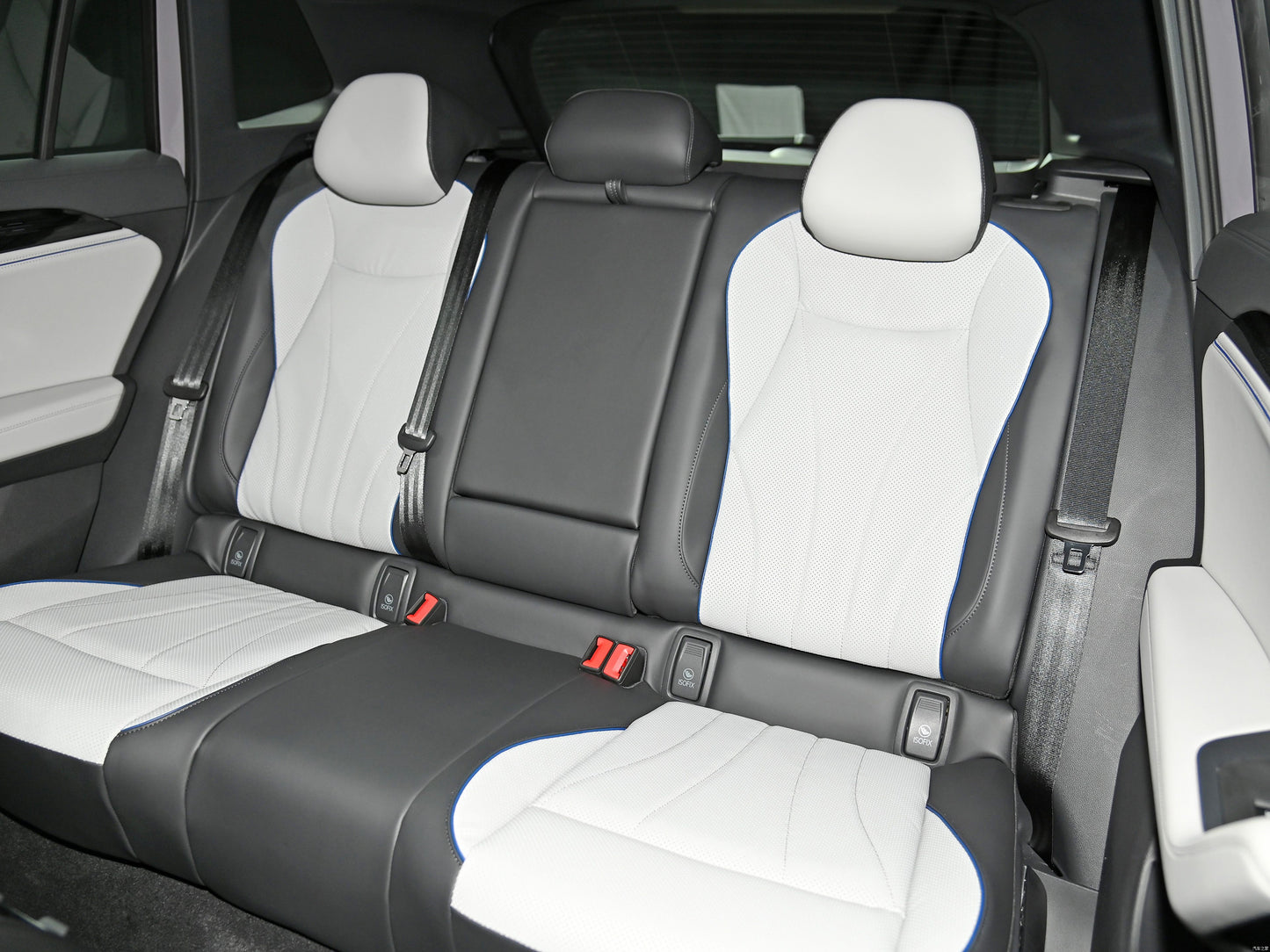 VW Tiguan L 2024 outstanding 330TSI two-wheel drive R-Line Long Yao Edition 5-seater