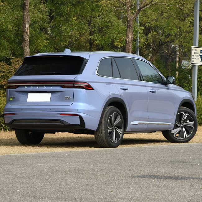 Geely Xingyue L