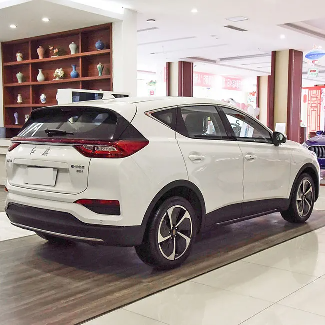 Hongqi EHS3