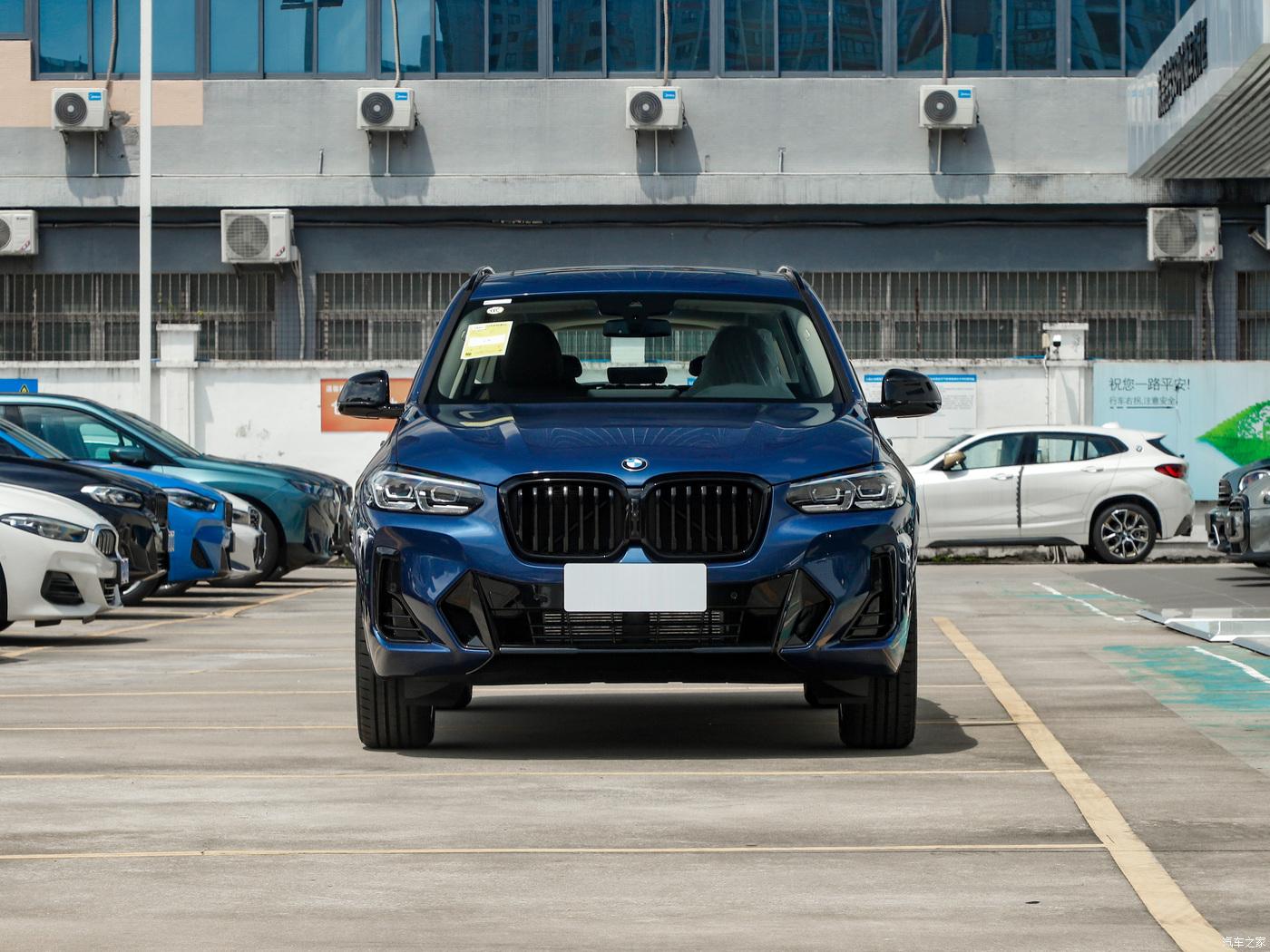 BMW X3 2025 xDrive25L Luxury Package