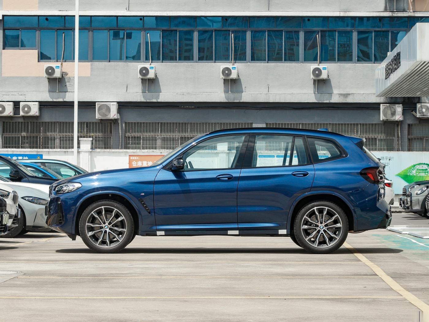 BMW X3 2025 xDrive25L Luxury Package